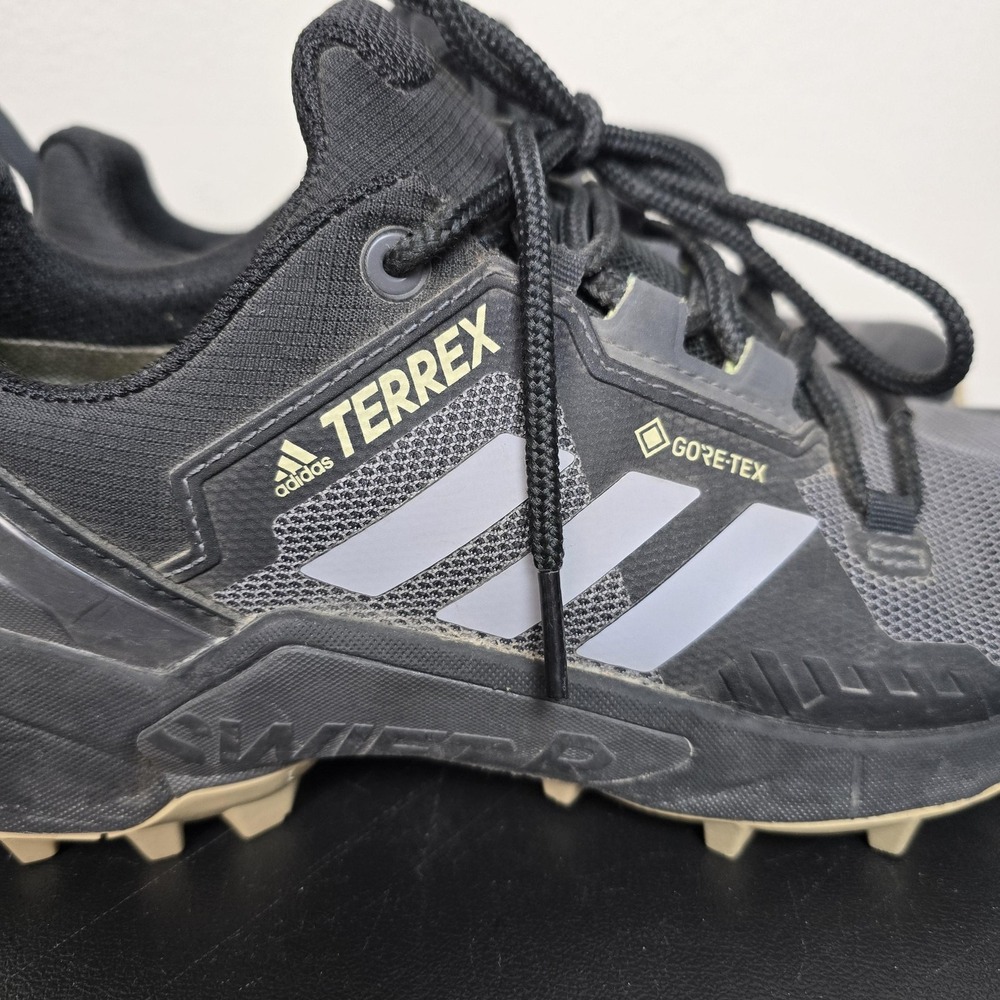 Adidas Shoes Womens Size 8.5 Black Terrex Swift R3 GTX Gore-Tex Hiking Sneakers - Picture 2 of 11